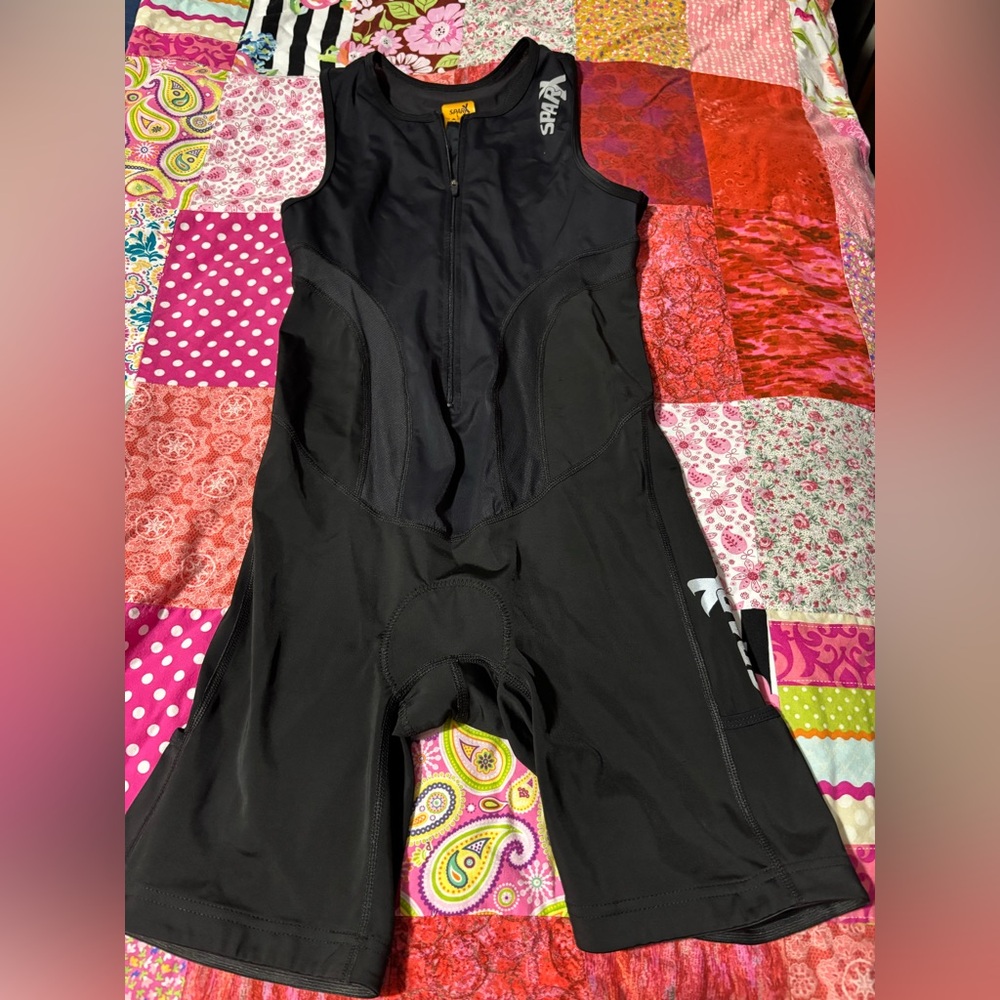 Black Sparx Triathlon Suit used once Size Large
